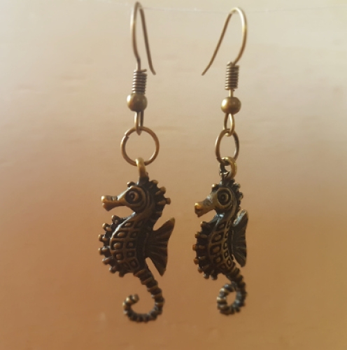 Seepferdchenohrringchen Bronze